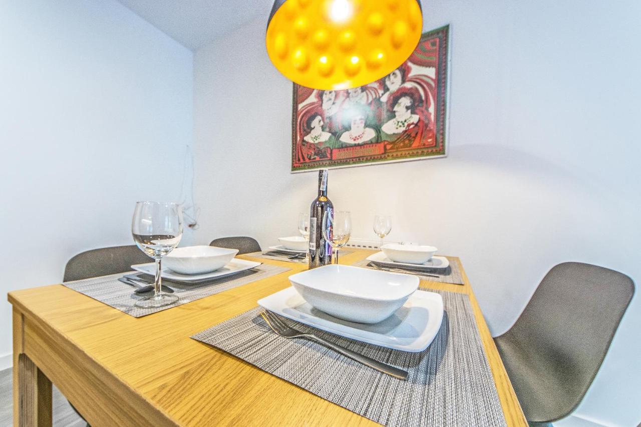 Bh Properties, Apartamenty Teatr Wybrzeze Srodmiescie Gdańsk Kültér fotó